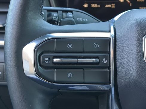 Used 2025 GMC Terrain Elevation image 20