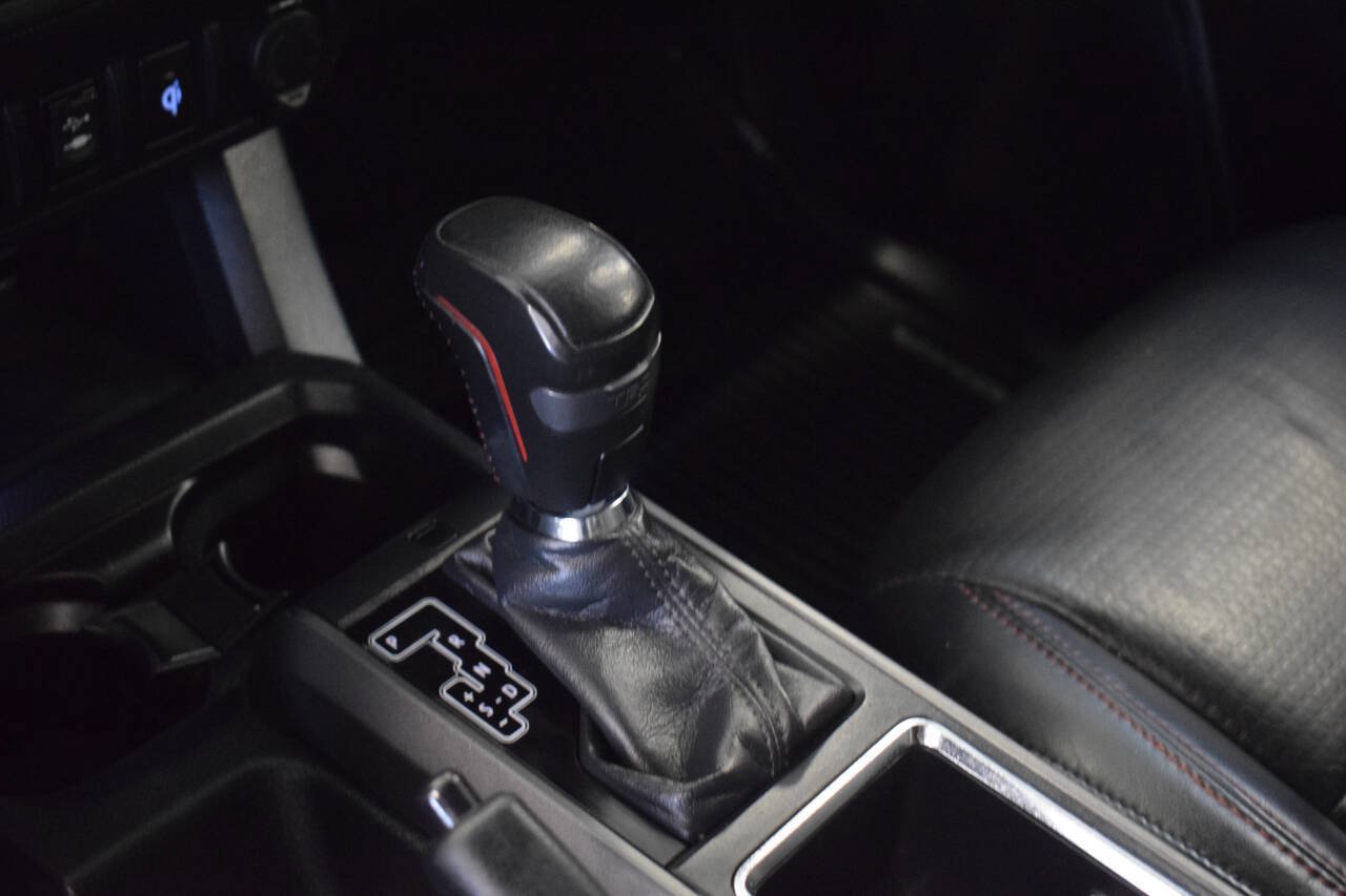 Used 2017 Toyota Tacoma TRD Pro AWD/4WD image 88