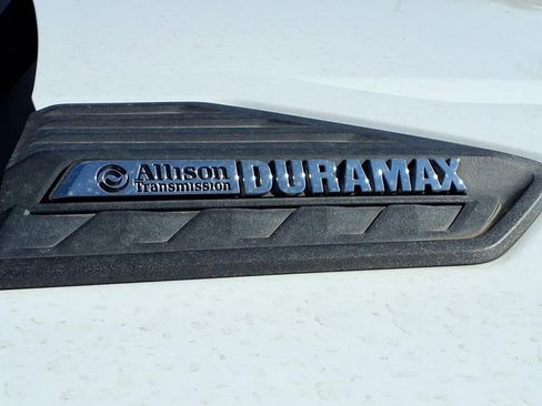 Used 2022 Chevrolet Silverado 3500 High Country w/ Z71 Off-Road Package image 11