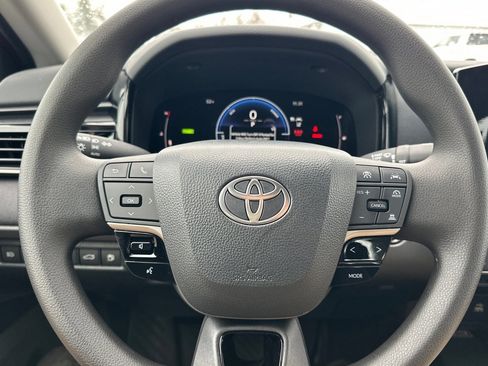 Used 2026 Toyota Camry LE image 22