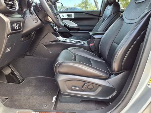 Used 2024 Ford Explorer ST w/ Equipment Group 401A AWD/4WD image 23