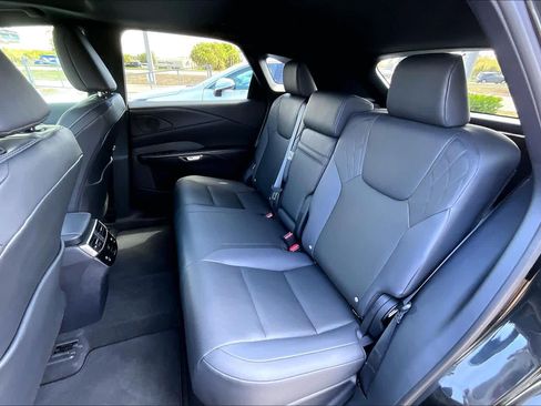Used 2025 Lexus RX 350 Premium w/ Convenience Package AWD/4WD image 21