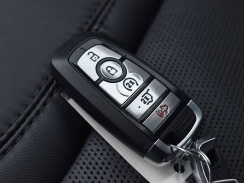 Certified 2023 Ford Explorer Platinum w/ Technology Package image 15