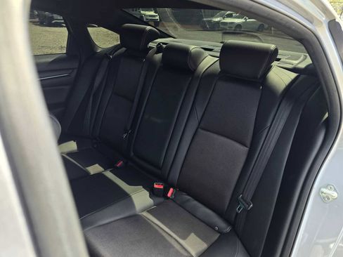 Used 2019 Honda Accord Sport image 19