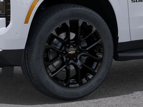 New 2026 Chevrolet Suburban LT w/ Comfort Package AWD/4WD image 23