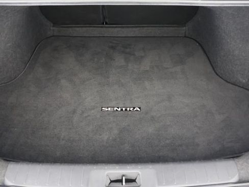 Used 2023 Nissan Sentra SR w/ SR Premium Package FWD image 23