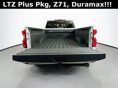 Used 2023 Chevrolet Silverado 2500 LTZ image 28