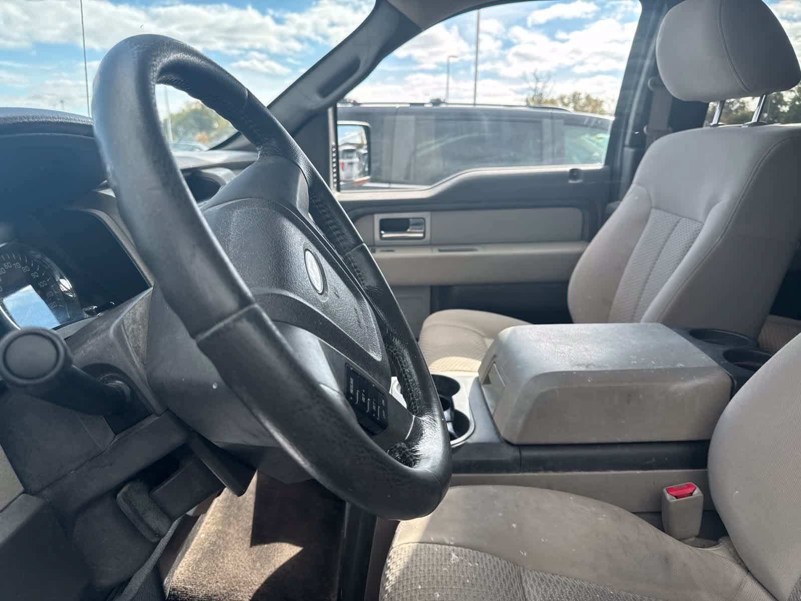 Used 2010 Ford F150 Lariat AWD/4WD image 32