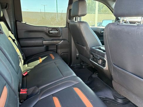 Used 2021 GMC Sierra 1500 AT4 w/ AT4 Premium Package image 7
