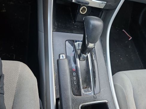 Used 2013 Honda Accord LX image 20