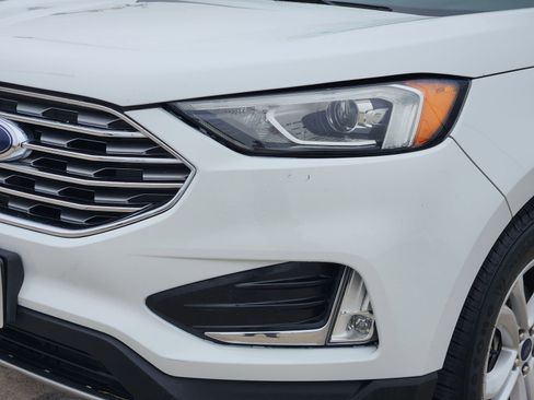 Used 2020 Ford Edge SEL FWD image 9