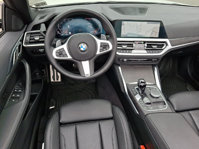 Used 2022 BMW 430i xDrive Convertible w/ M Sport Package AWD/4WD image 11