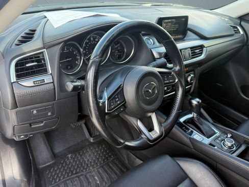 Used 2017 MAZDA MAZDA6 Touring image 4