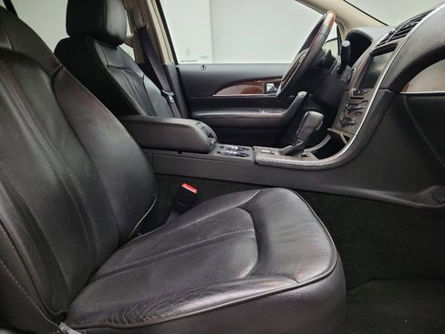 Used 2015 Lincoln MKX AWD w/ Equipment Group 101A image 21