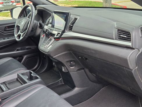 Used 2024 Honda Odyssey Sport image 26