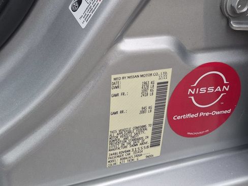 Used 2022 Nissan Altima 2.5 SV FWD image 35