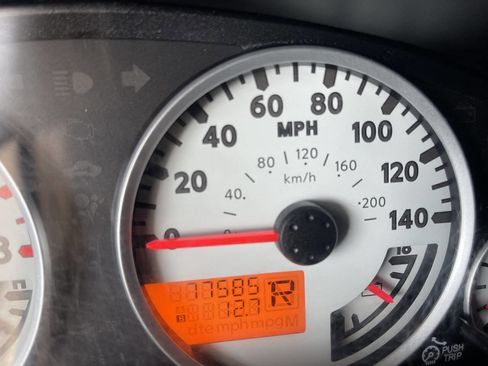 Used 2016 Nissan Frontier PRO-4X w/ Pro-4x Luxury Package image 11