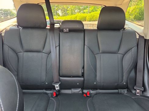 Used 2019 Subaru Forester Touring AWD/4WD image 27