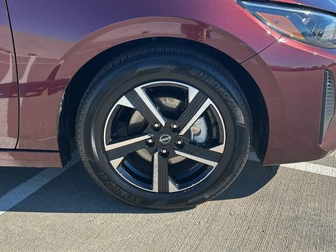 Used 2025 Nissan Sentra SV image 15