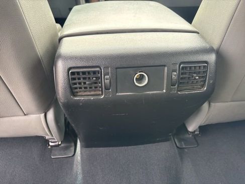 Used 2013 Toyota Tundra Limited w/ Memory Pkg AWD/4WD image 18