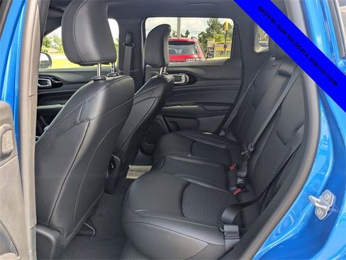 New 2025 Jeep Compass Latitude w/ Sun & Sound Group image 13