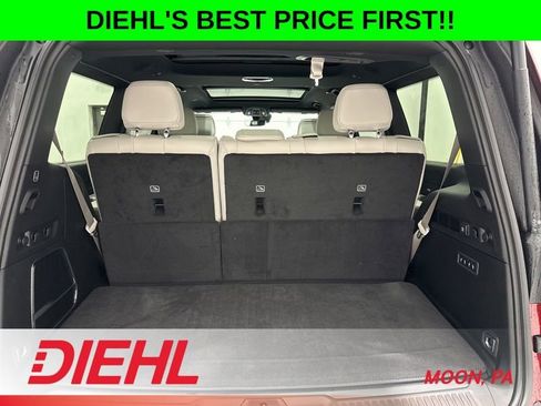 New 2026 Jeep Grand Wagoneer 4WD image 10