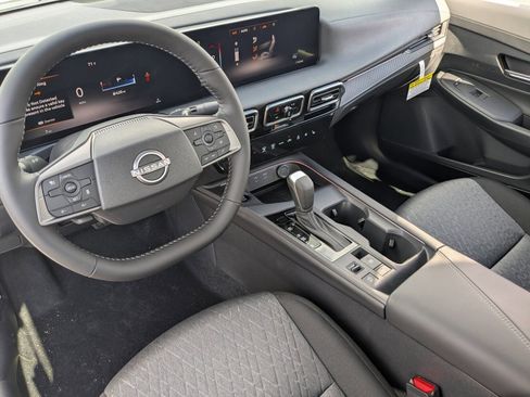 New 2026 Nissan Sentra SV w/ SV Convenience Package FWD image 12