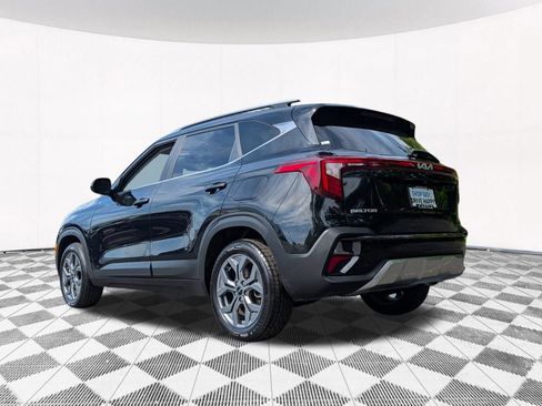 Used 2024 Kia Seltos S AWD/4WD image 12