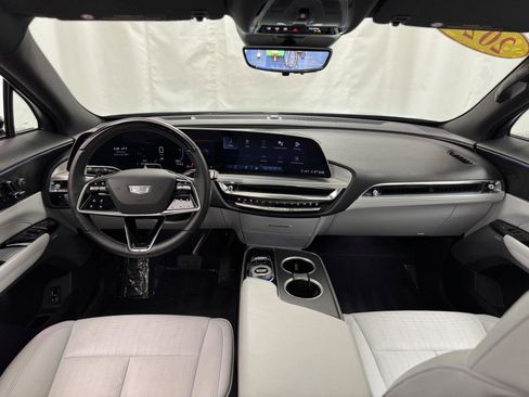 Used 2024 Cadillac Lyriq Luxury image 29