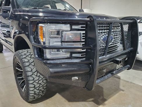 Used 2019 Ford F250 Platinum w/ Platinum Ultimate Package AWD/4WD image 54