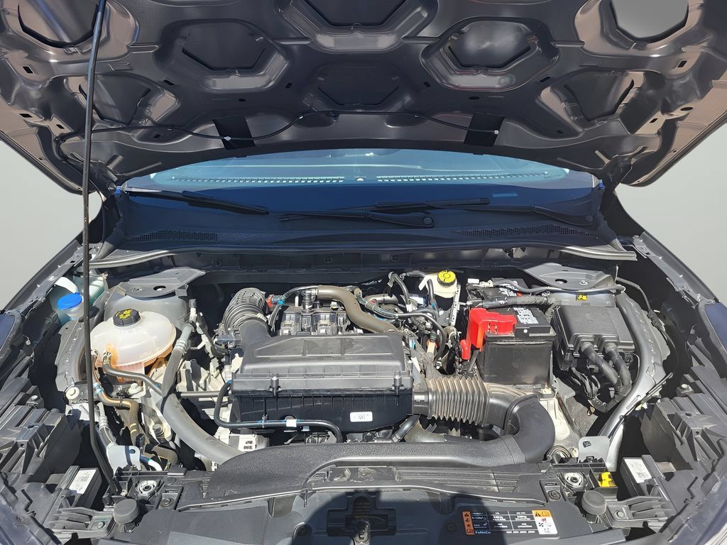 Used 2024 Ford Escape Active w/ Cold Weather Package FWD image 7