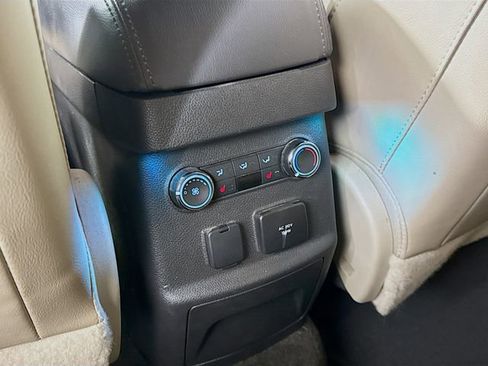 Used 2015 Ford Explorer Limited w/ Equipment Group 301A image 28