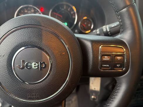 Used 2015 Jeep Wrangler Sport w/ Quick Order Package 24S image 16