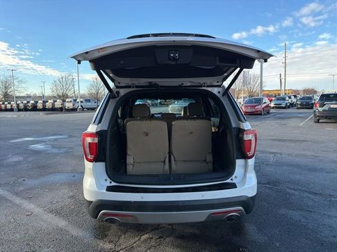 Used 2016 Ford Explorer Limited image 9