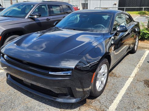 New 2025 Dodge Charger Daytona R/T w/ Quick Order Package 25M R/T image 3