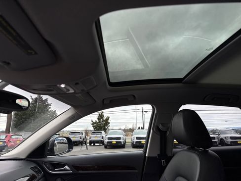 Used 2015 Audi Q3 2.0T Premium Plus w/ Driver Assistance Package image 31