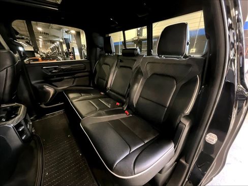 Used 2025 RAM 1500 Limited image 15