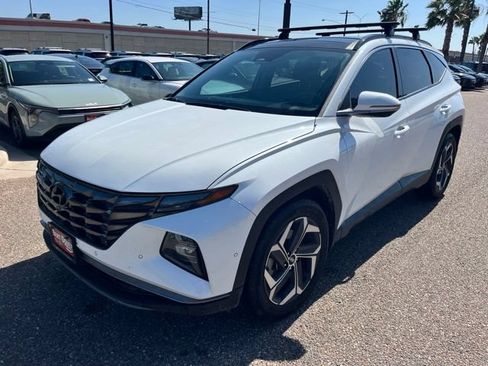 Used 2022 Hyundai Tucson Limited FWD image 3