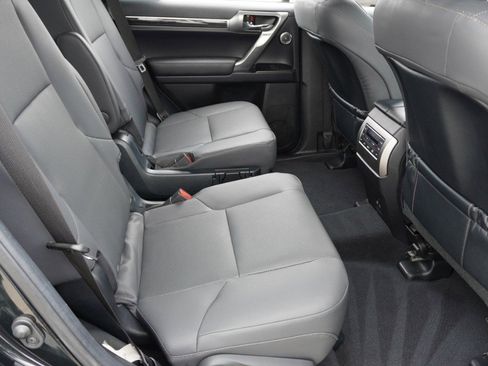 Used 2023 Lexus GX 460 Premium image 31