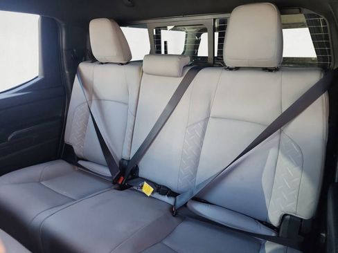 Used 2025 Toyota Tacoma SR5 AWD/4WD image 14