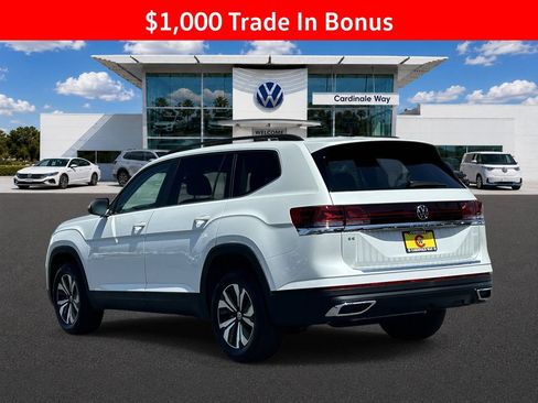 New 2026 Volkswagen Atlas SE FWD image 5