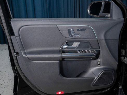 Certified 2023 Mercedes-Benz GLA 250 image 11