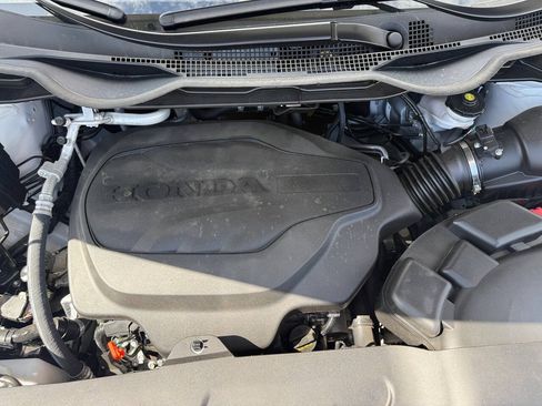 Used 2026 Honda Odyssey Elite image 13