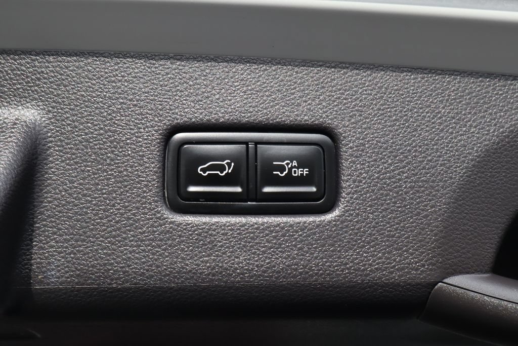 Used 2024 Kia Carnival SX FWD image 39