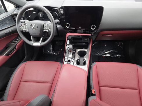 Used 2024 Lexus NX 350 AWD image 19
