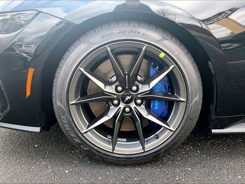 New 2026 Ford Mustang Dark Horse image 12