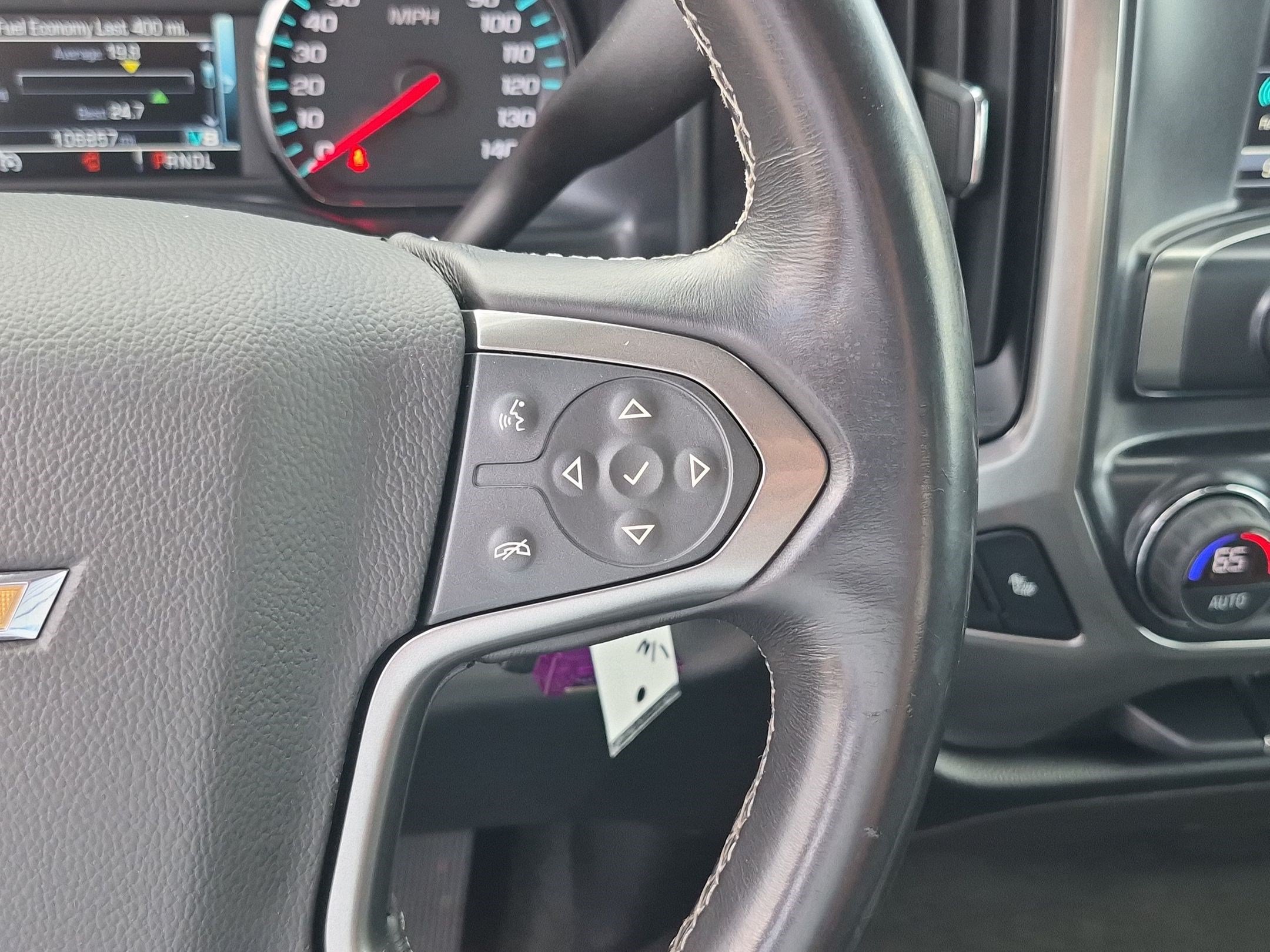 Used 2018 Chevrolet Silverado 1500 LT w/ All Star Edition AWD/4WD image 18