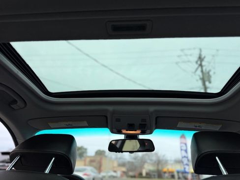 Used 2013 BMW 128i Coupe image 16