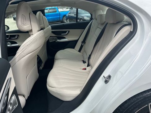 New 2026 Mercedes-Benz E 350 4MATIC Sedan image 25