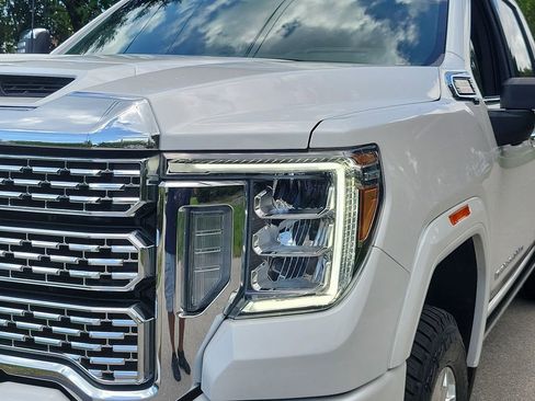 Certified 2023 GMC Sierra 2500 Denali w/ Denali Ultimate Package AWD/4WD image 10